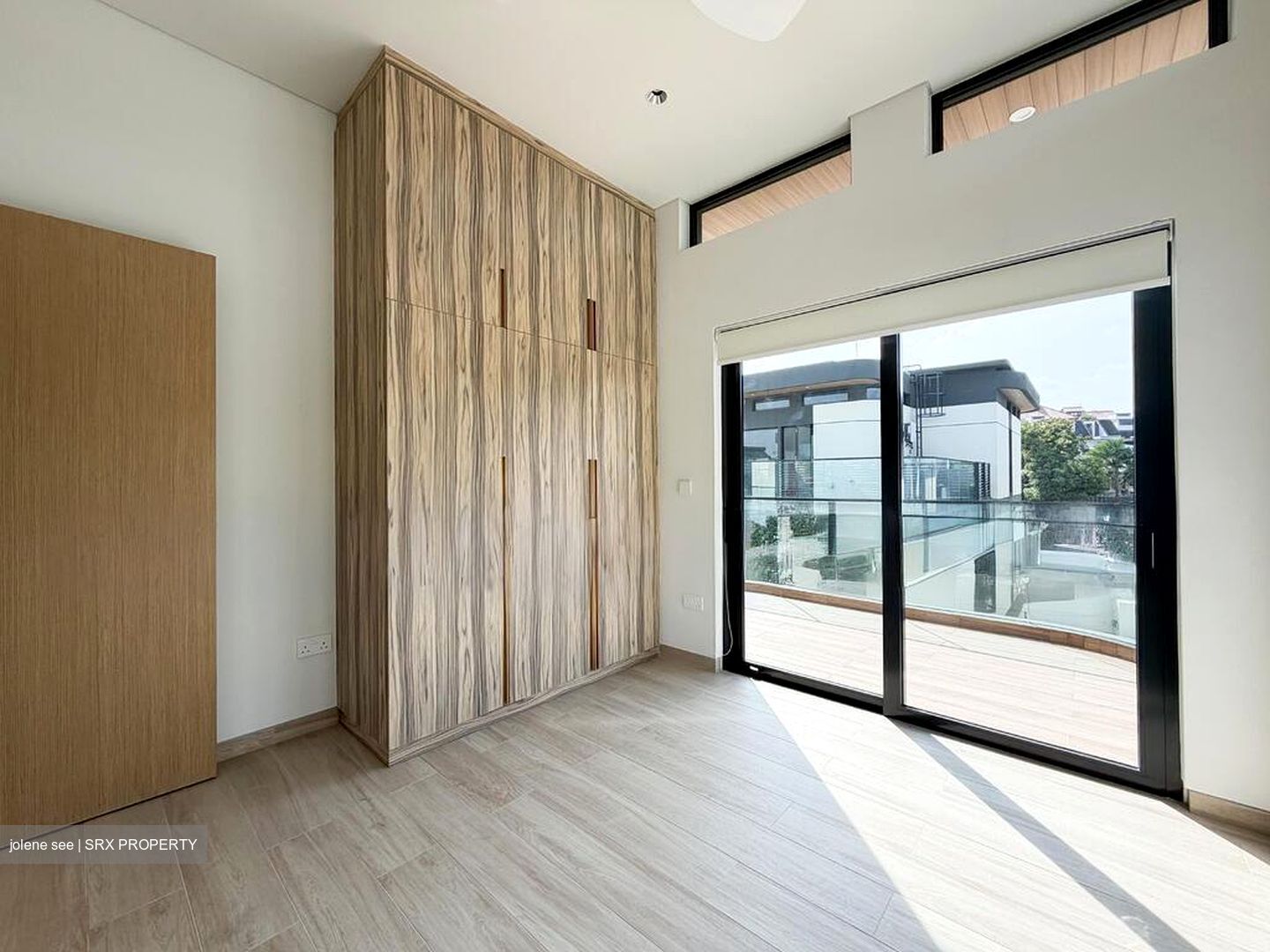 Whitley Road (D11), Semi-Detached #521181591